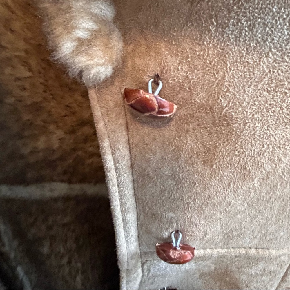 Ardeny LIKE NEW Women's LONG Tan LAMBS WOOL Coat - Picture 5 of 13